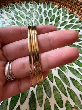 Simple Elegant Gold Tone Stackable Bangle Set of 4